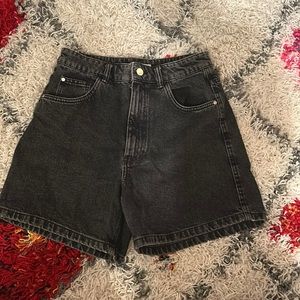 Black denim high rise Zara shorts